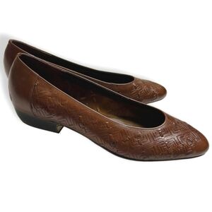 Cabin Creek 90s Vintage Rich Brown Woven Leather Almond Toe Low Heels  Size 9.5